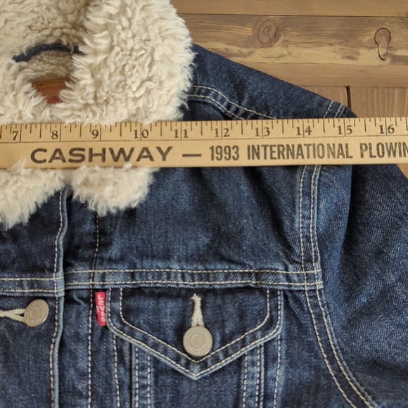Levi’s Women's Sherpa Lined Short Denim Winter Trucker Jacket Size XS - Picture 7 of 14